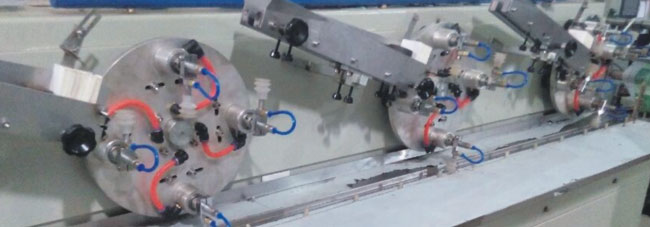 DZB-300C卡片全自動包裝機機械細節(jié)